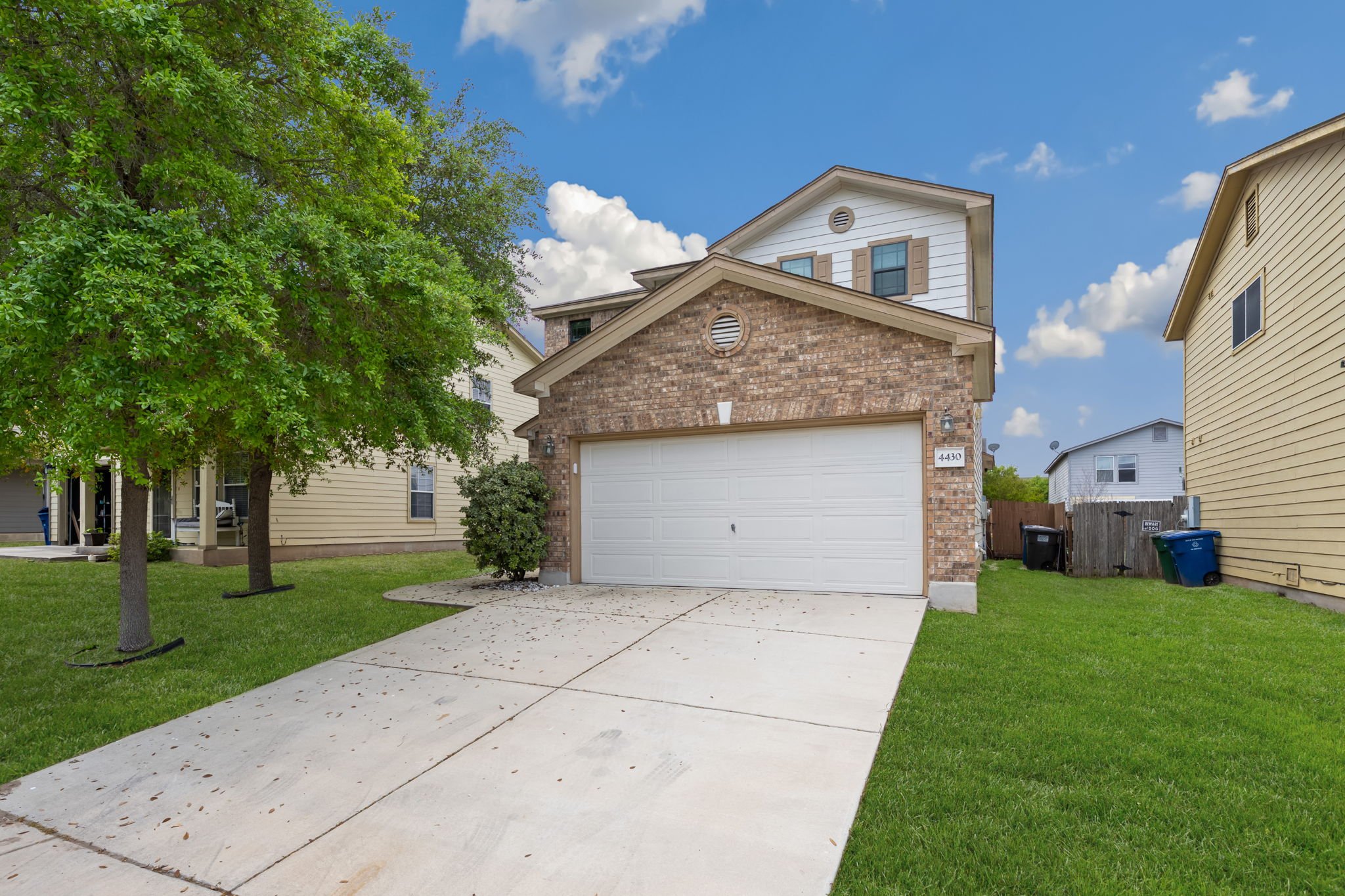 San Antonio House: 4430 Stetson Park