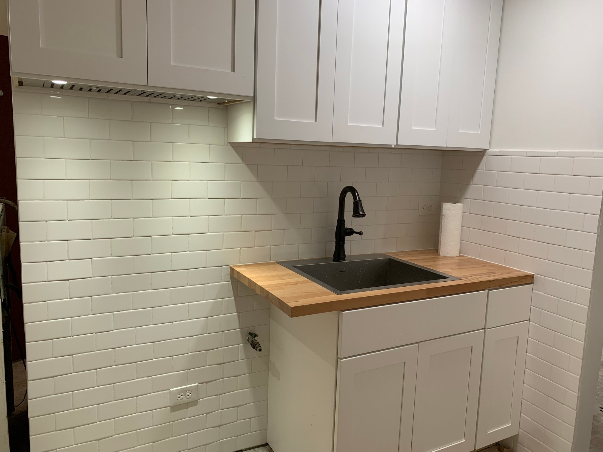 Chicago Apartment: 259 W Alexander St