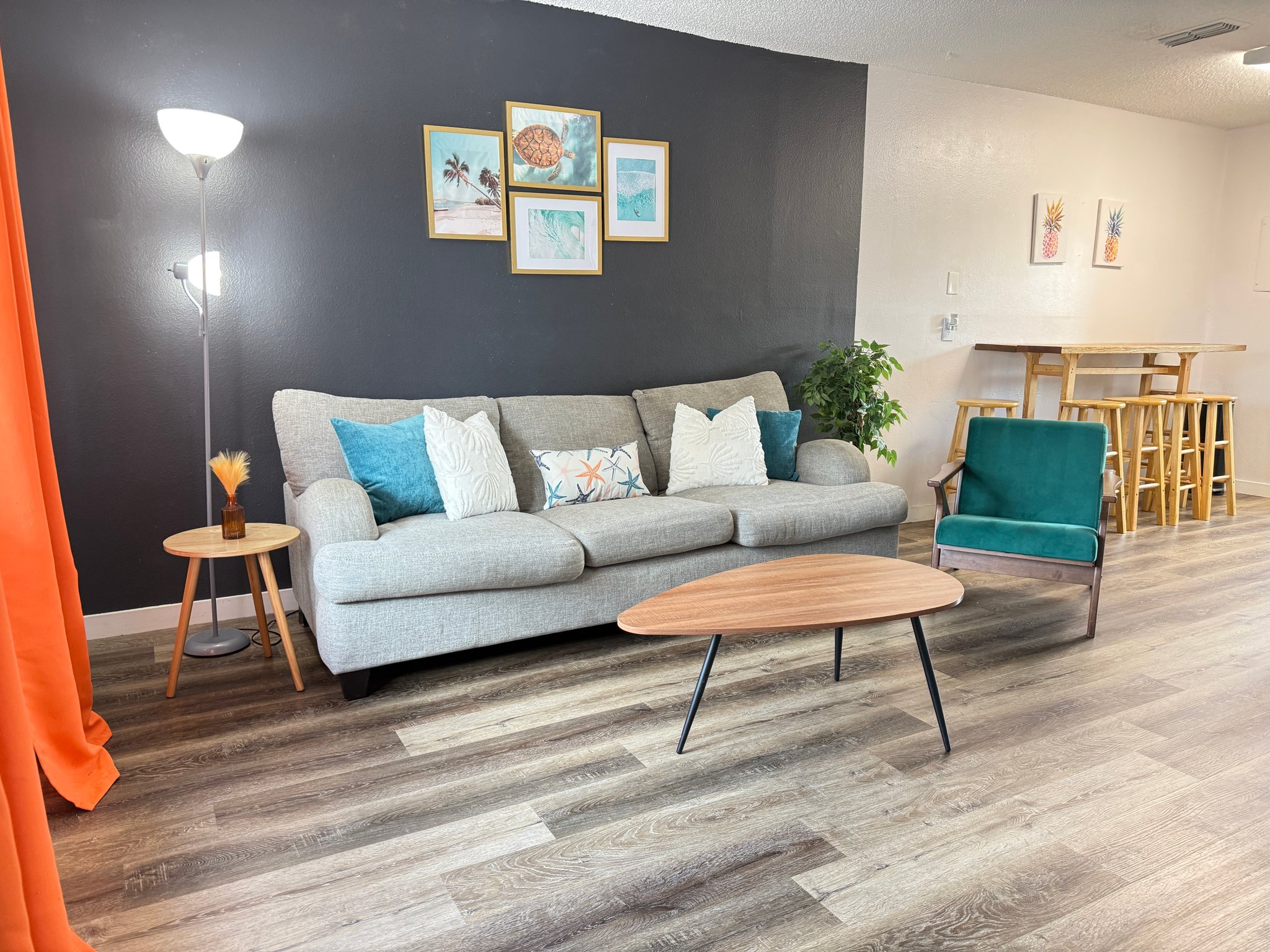 Pinellas Park Apartment: 4590 76th Ave N