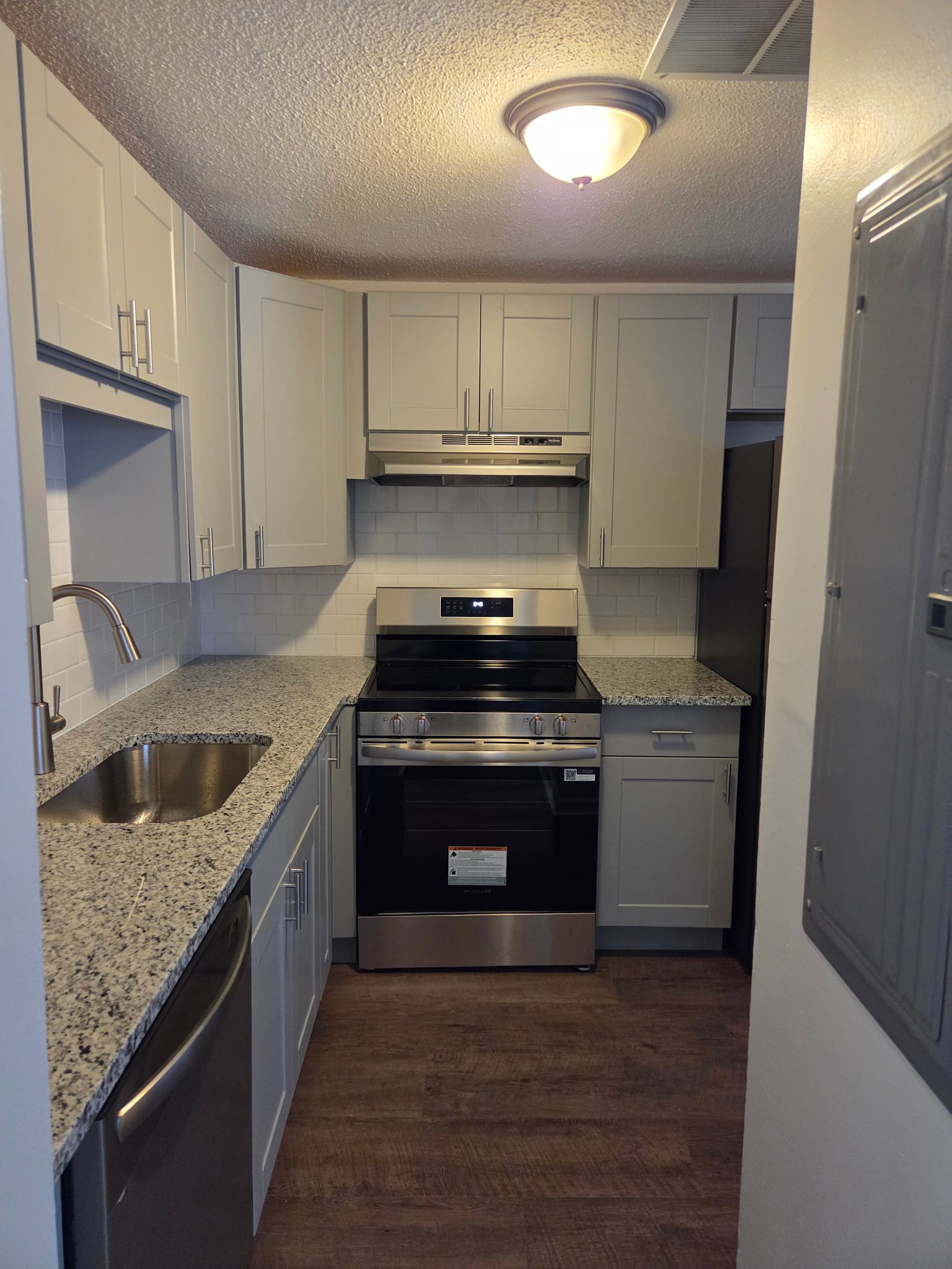 Brockton Condo: 10 Longworth Ave