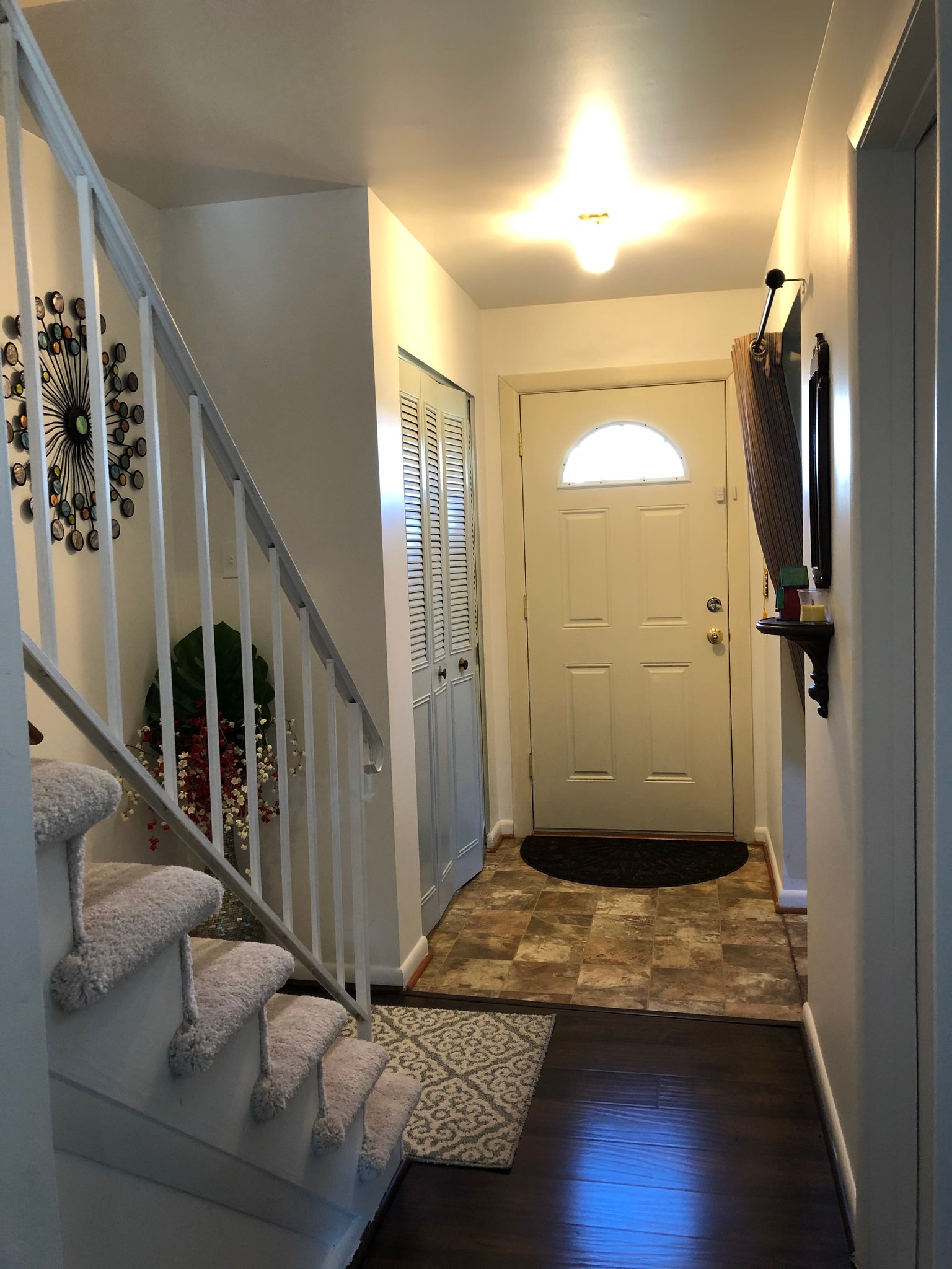 Woodbridge Townhome: 4240 Embassy Dr