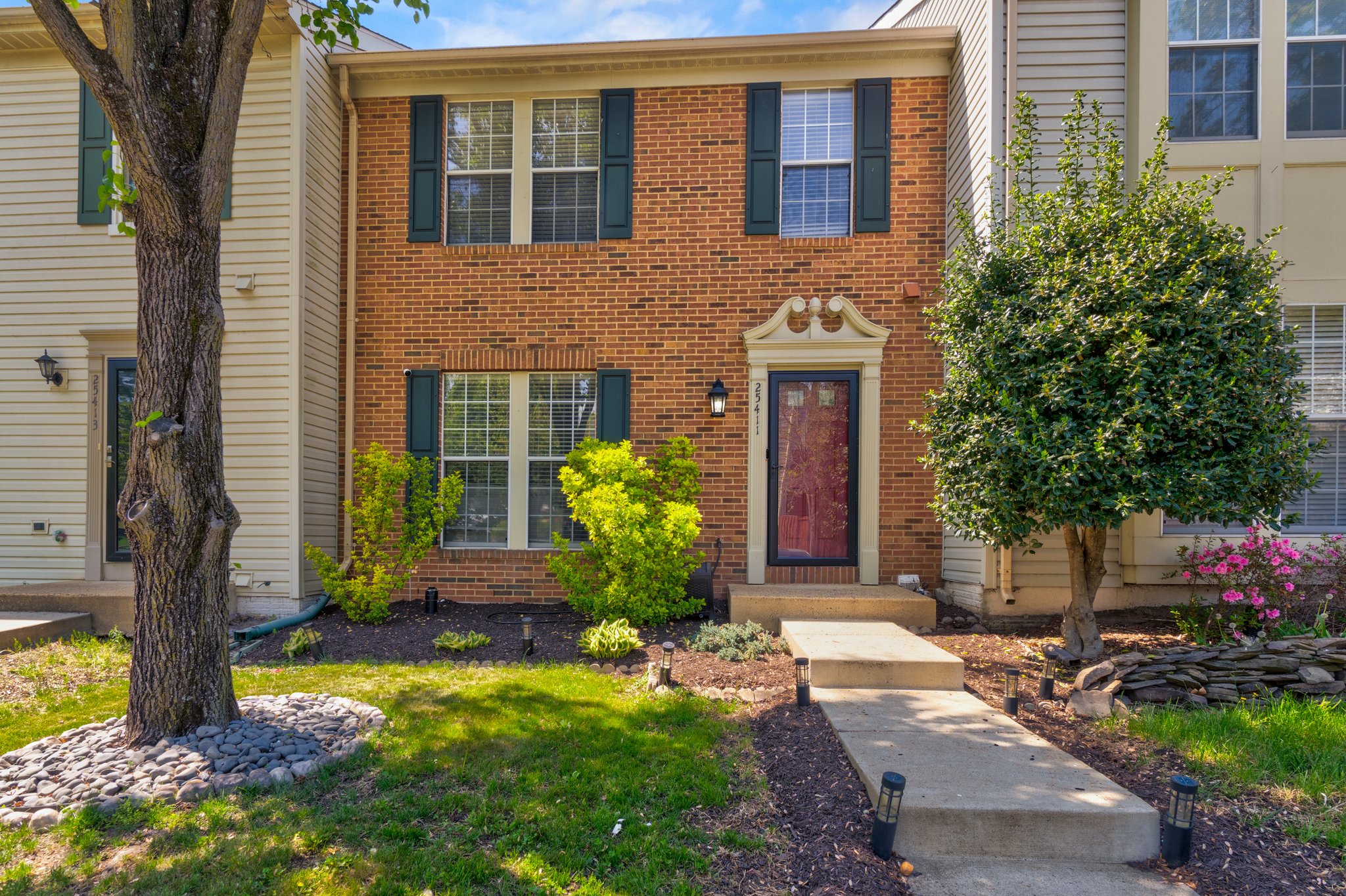 Chantilly Townhome: 25411 Morse Drive