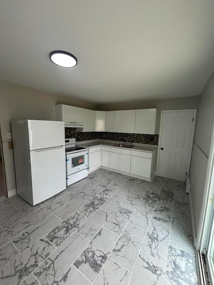 tuckerton Townhome: 123 jericho