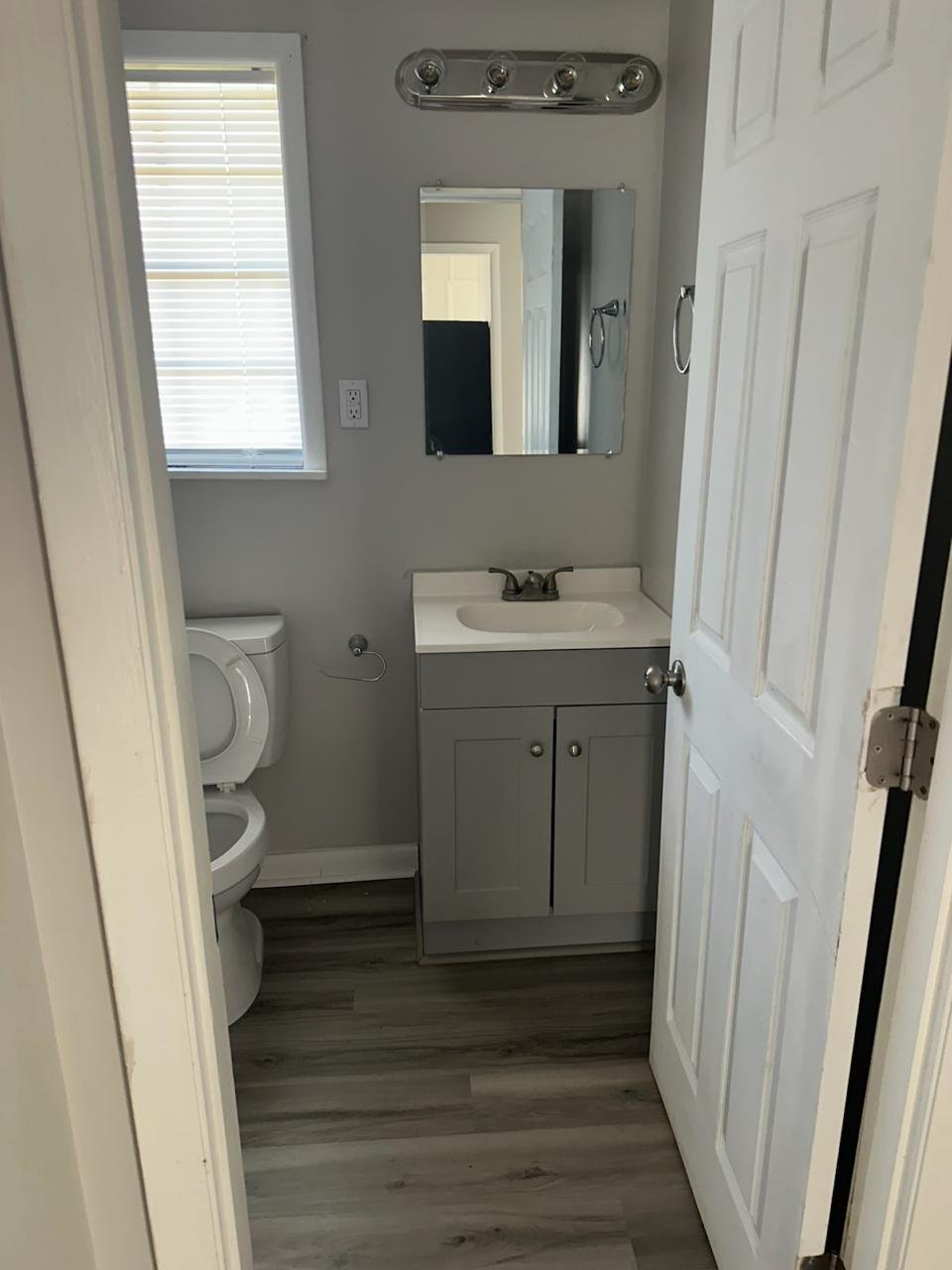 Athens Apartment: 208 Cloverleaf Dr