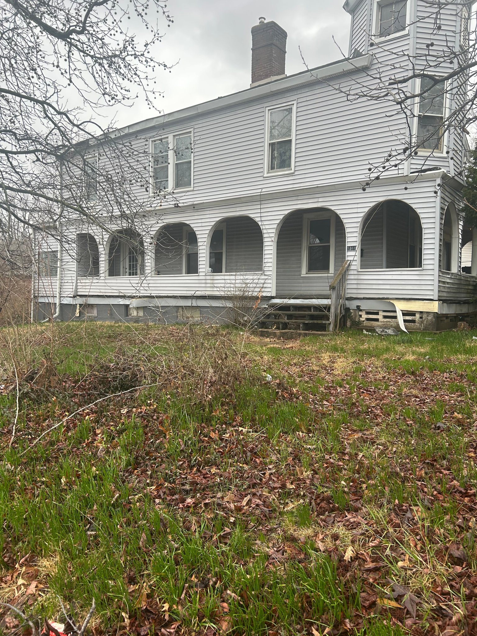 St. Louis House: 5341 Goodfellow Blvd