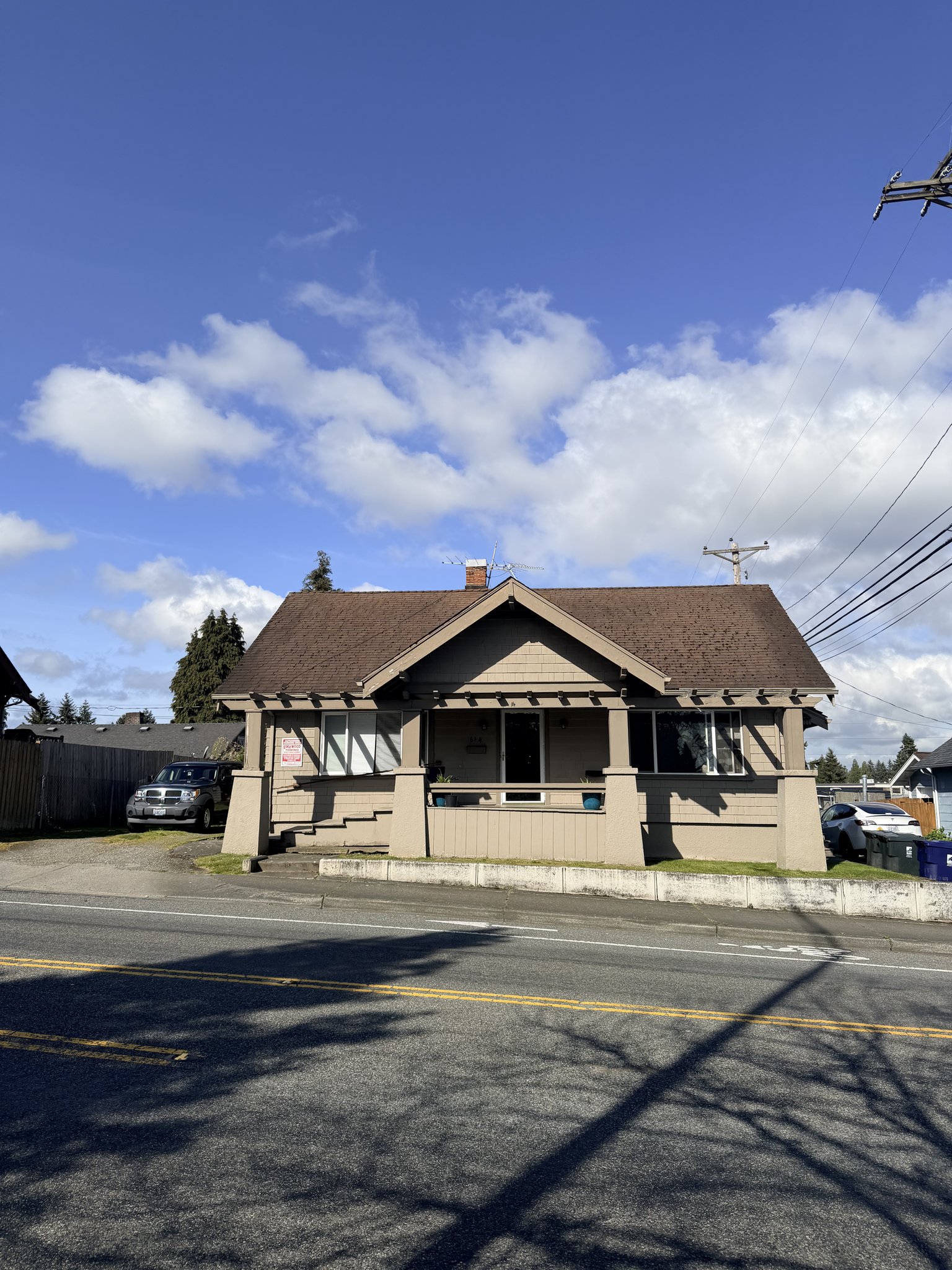 Tacoma House: 614 S Stevens St