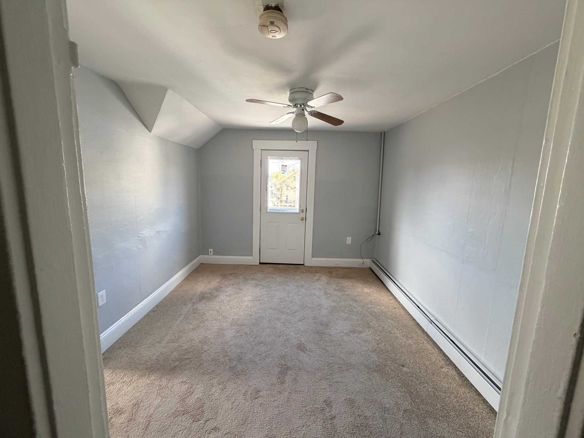 WEST WARWICK Apartment: 30 RIVERDALE AVE