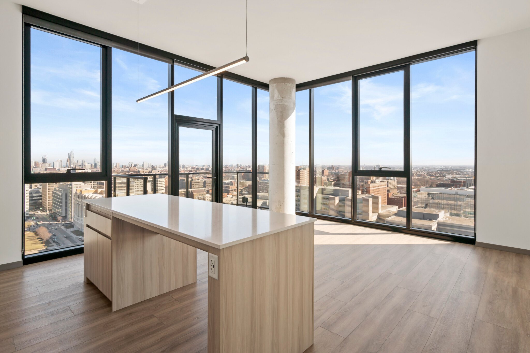 Chicago Condo: 519 S Damon Ave