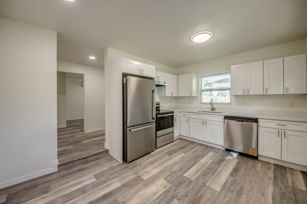 Port Charlotte Apartment: 22196 Lockport Ave