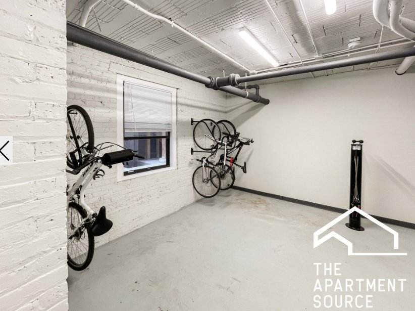 Chicago Condo: 518 West Cornelia Ave