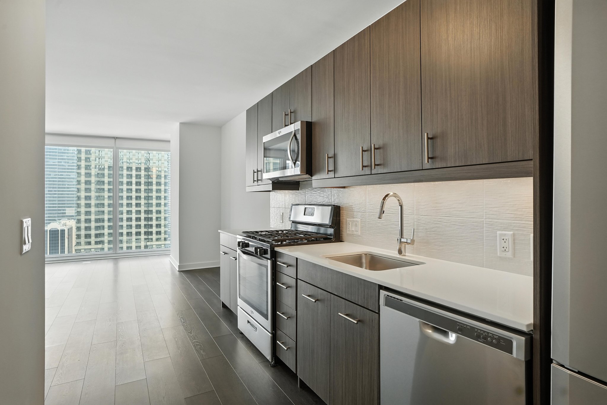 Chicago Condo: 20 W Randolph Street