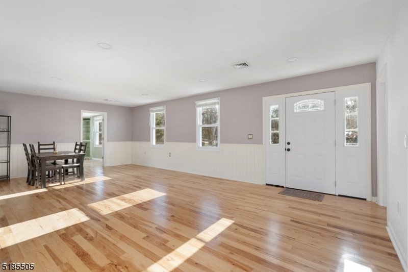 Sussex Multiplex: 7 Berry Rd