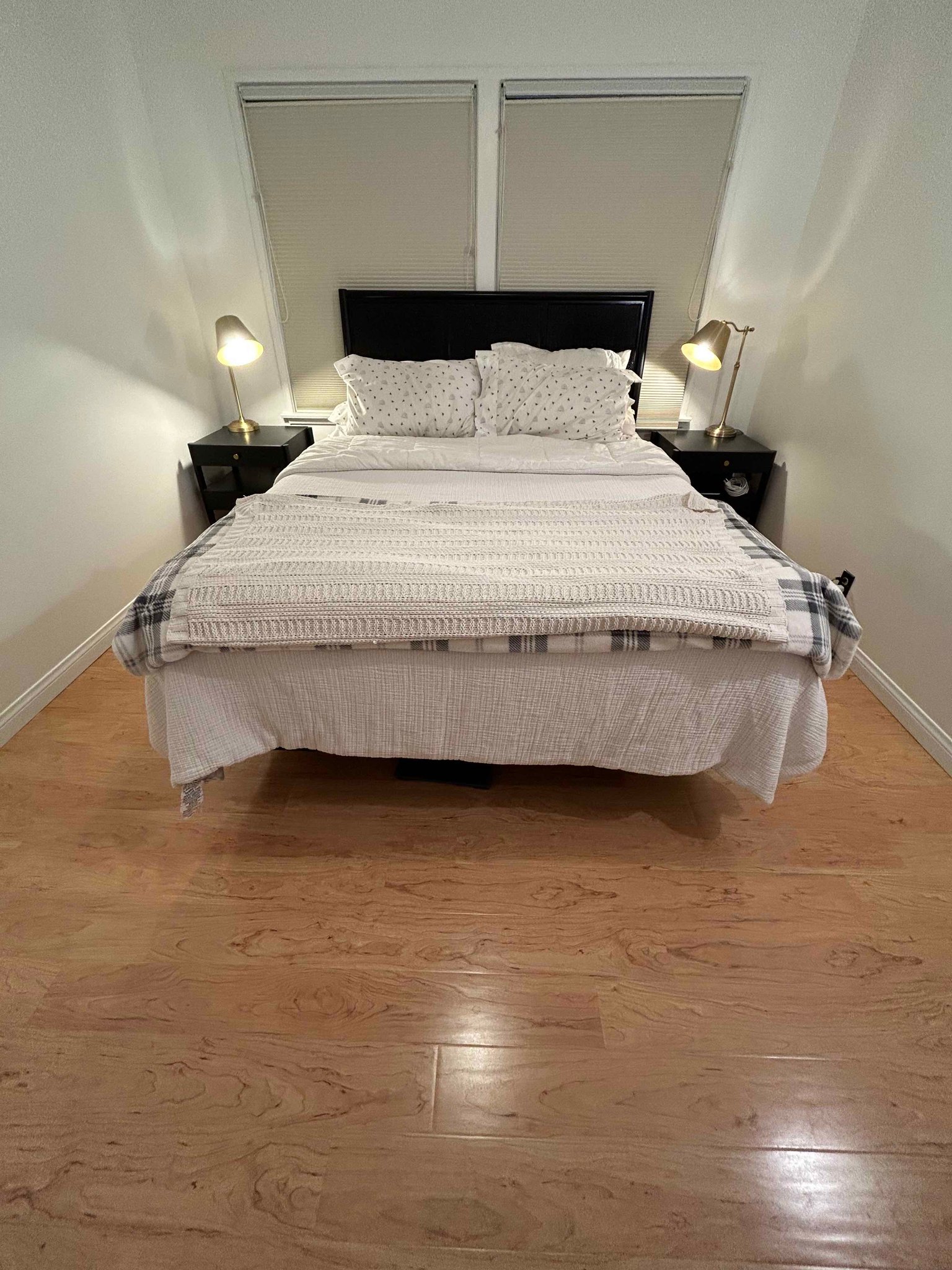 Granada Hills Multiplex: 17124 1/2 horace st