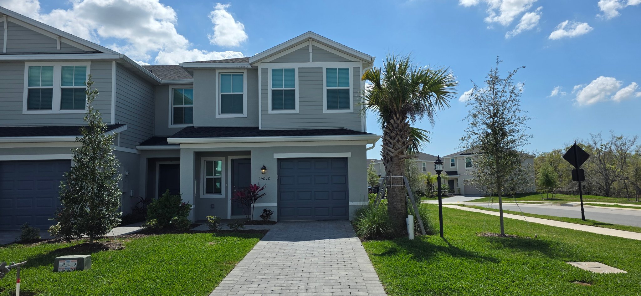 Bradenton Townhome: 14052 Lilac Sky ter
