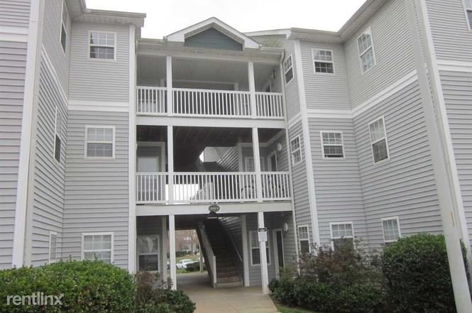 Raleigh Condo: 2011 Wolfmill Dr