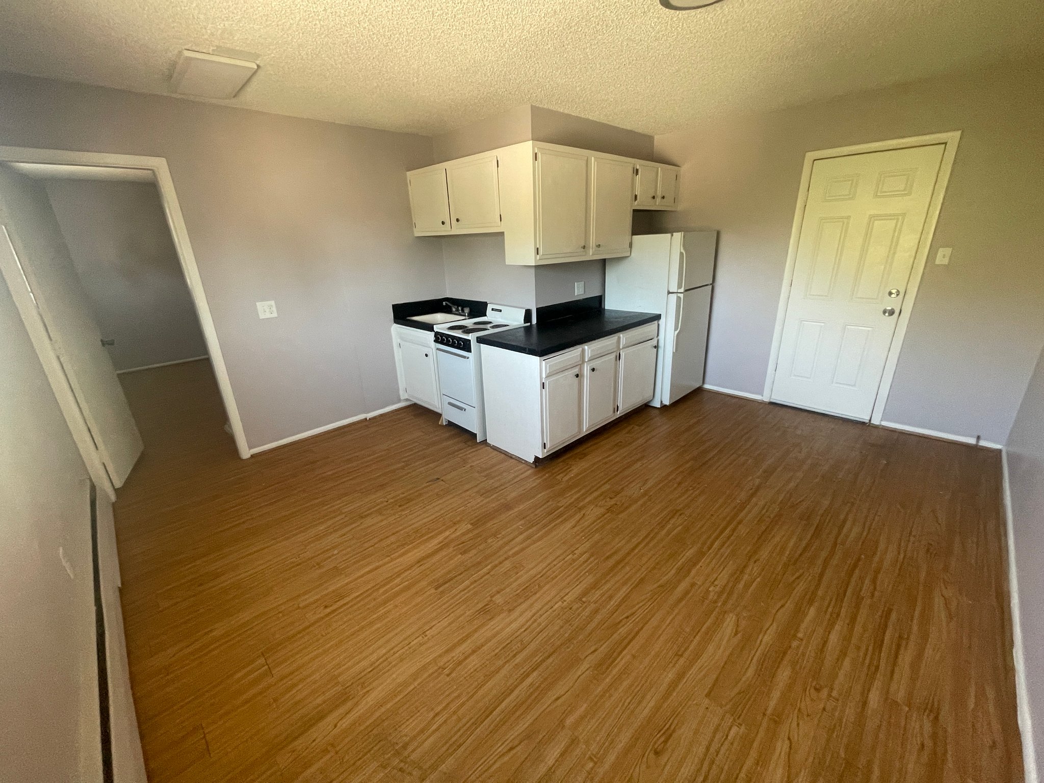 Sterling Apartment: 125 Charmony Frontage Rd