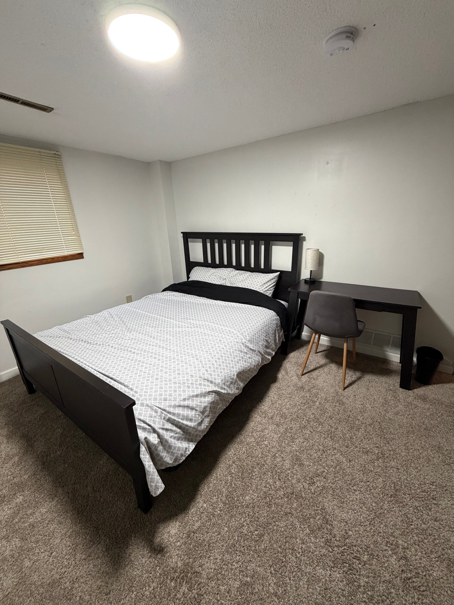 Rochester Single Room: 1816 34th St NW