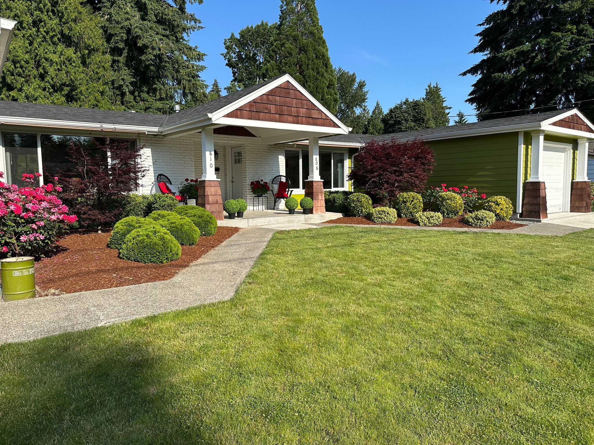 Olympia House: 808 Garrison NE