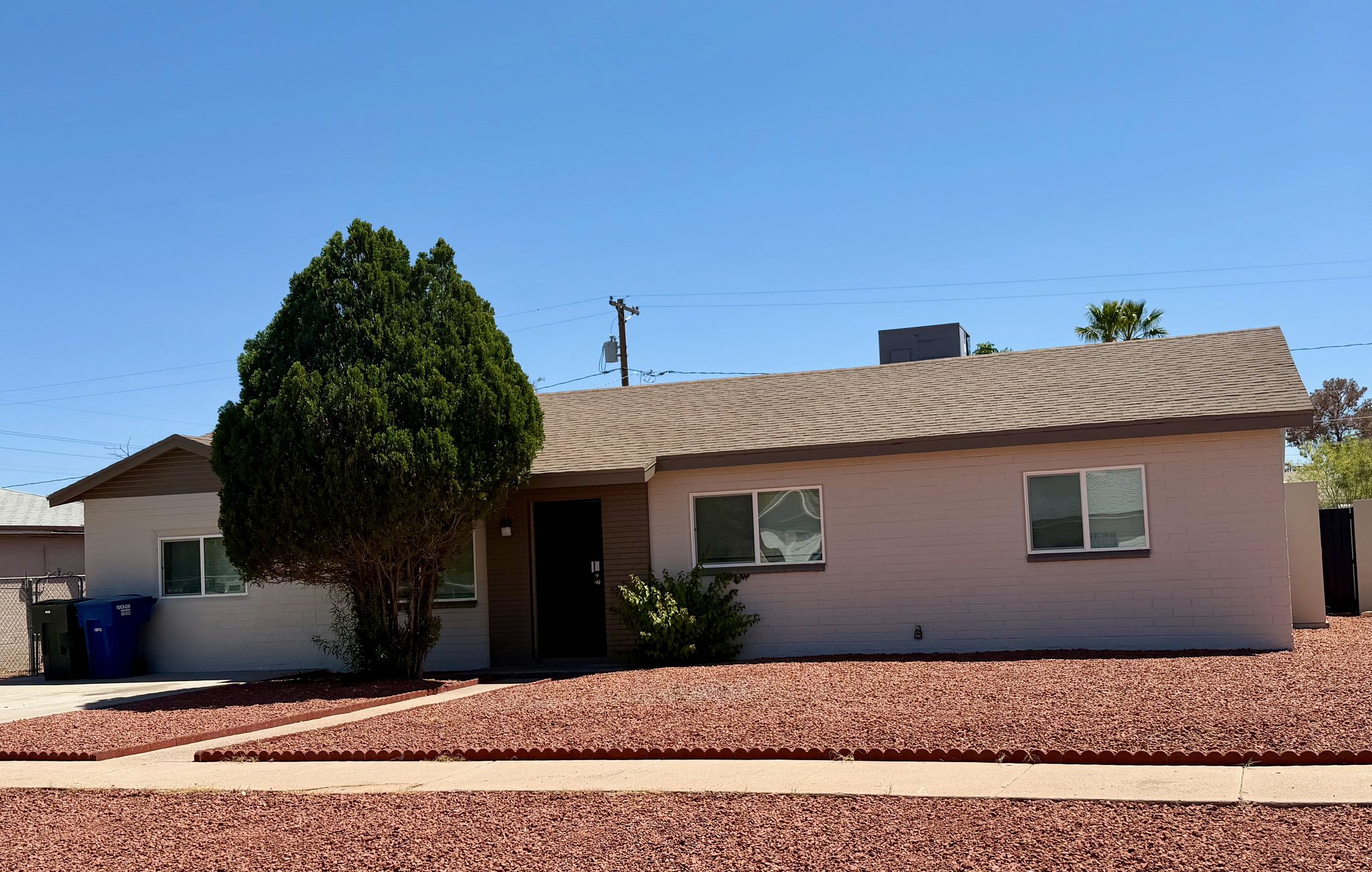Tucson House: 4634 E Burns St