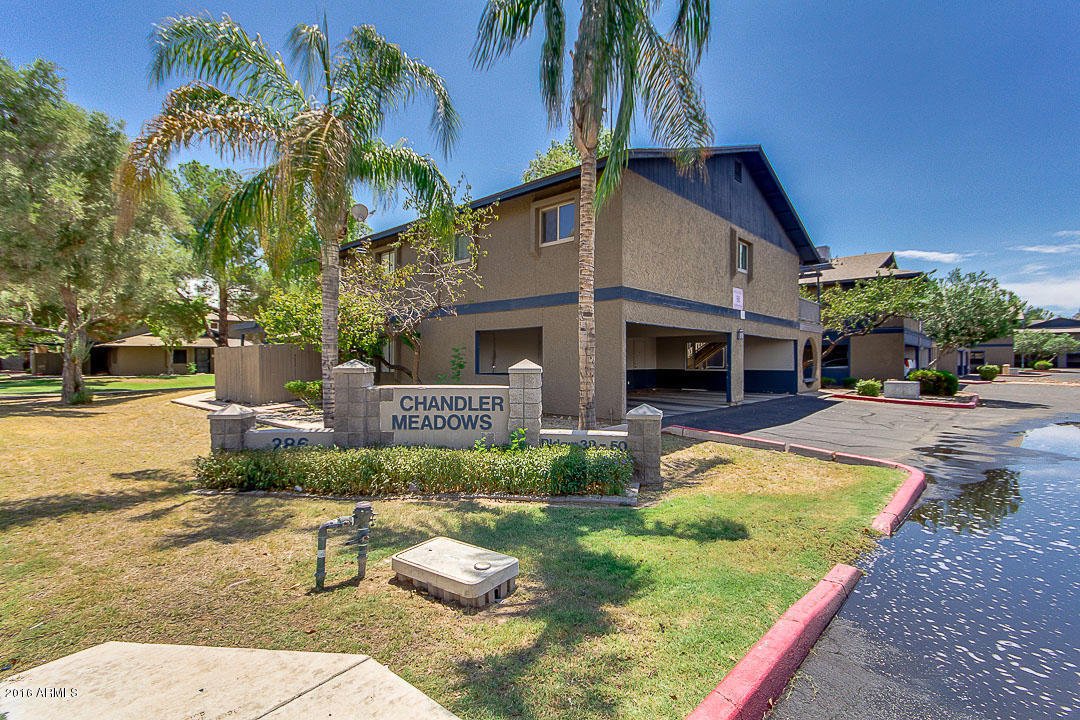 Chandler Townhome: 286 W Palomino Dr,, USA