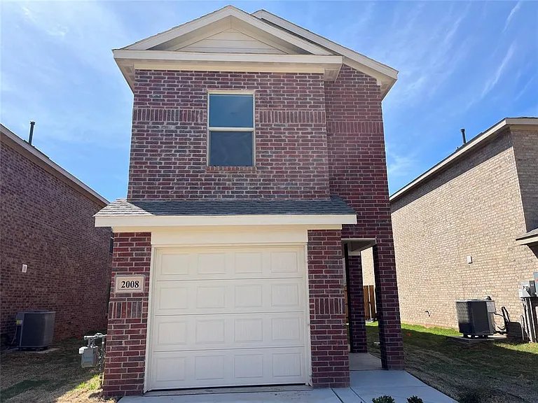 Norman House: 2008 Wolford Way