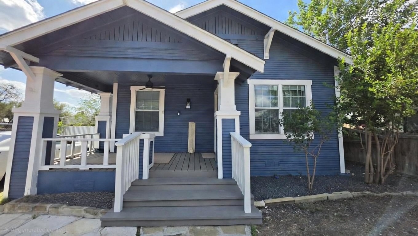 San Antonio House: 415 S Olive St