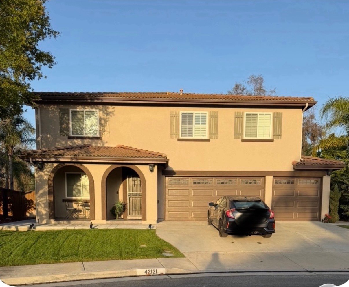 Temecula House: 42121 Delmonte St