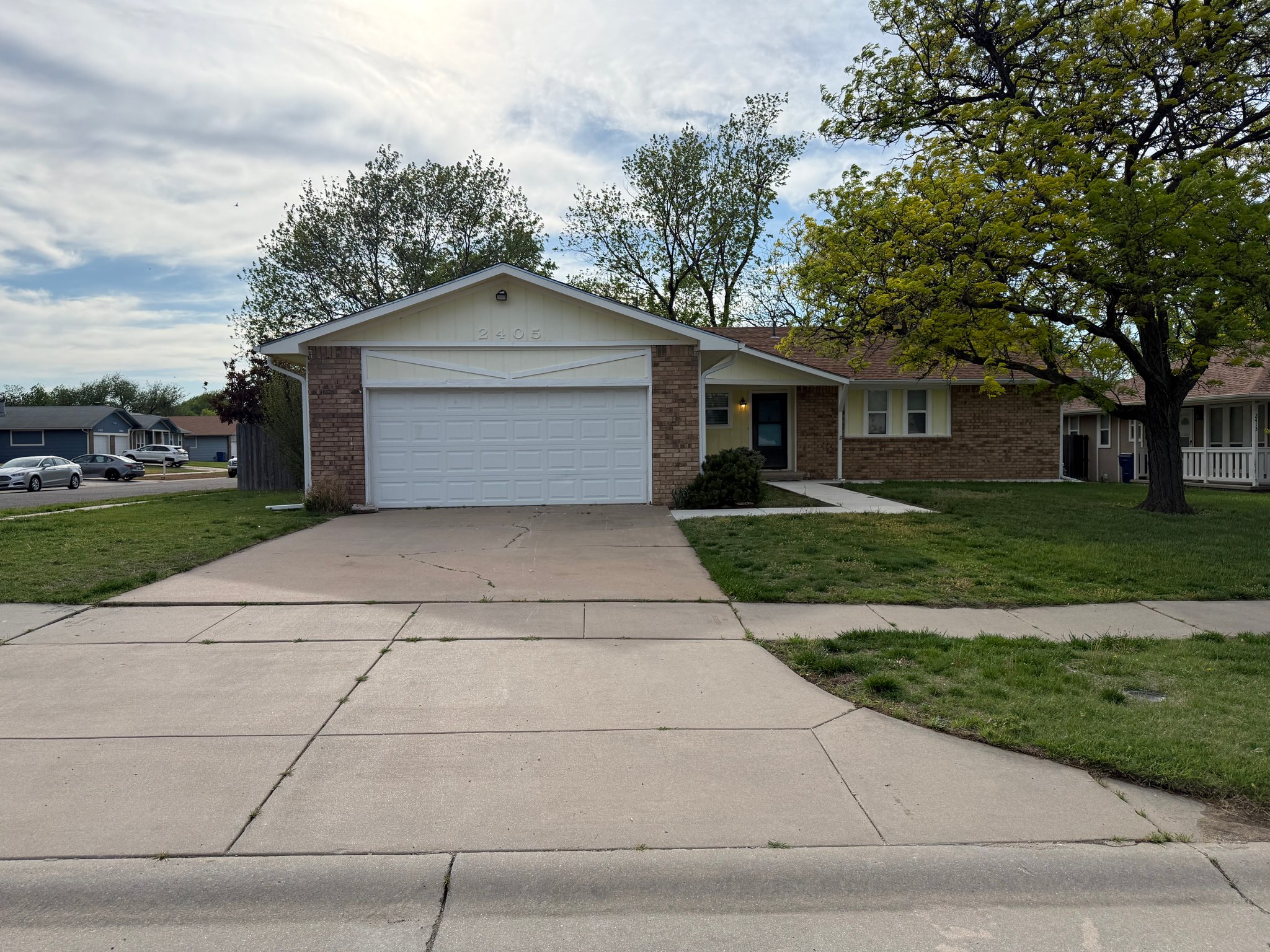 Wichita House: 2405 farmstead street