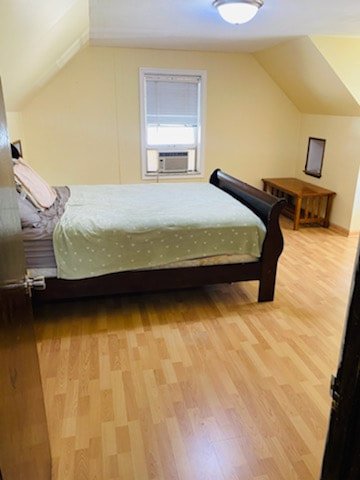 Saint Louis House: 3015 Tamm