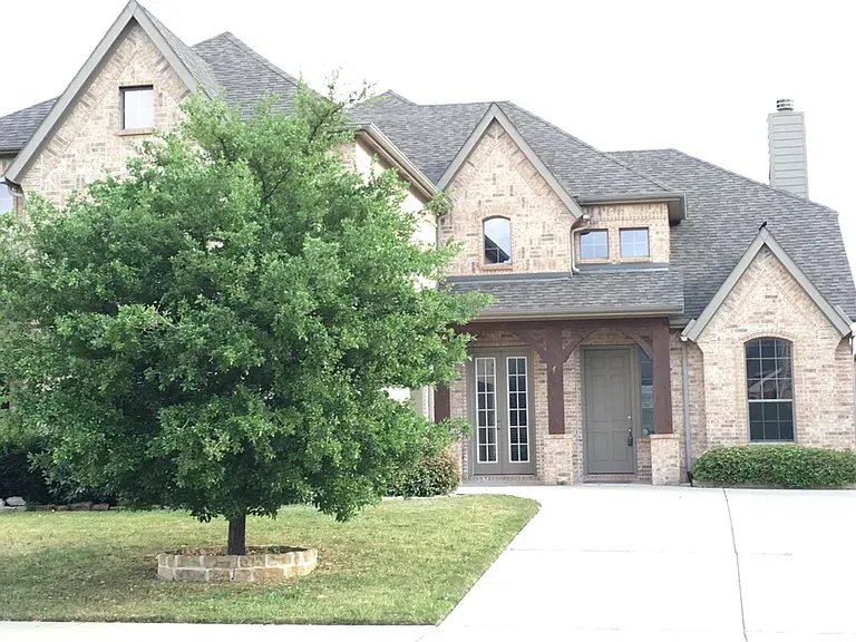 Frisco House: 9595 Knight Ln