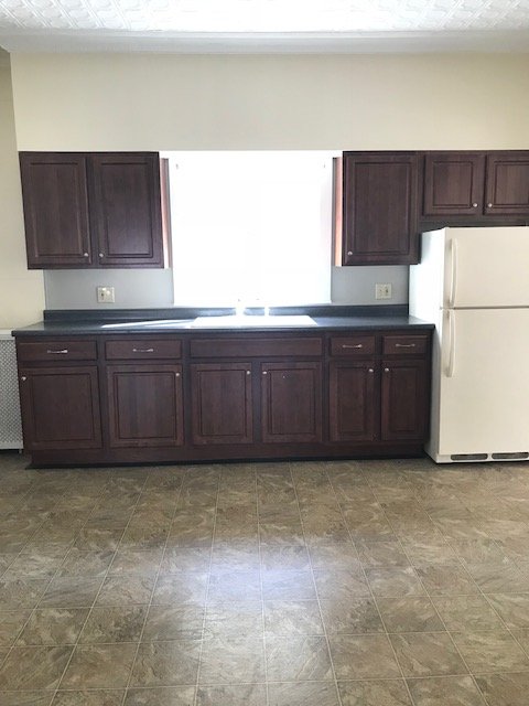 Auburn Apartment: 39 Cook St.