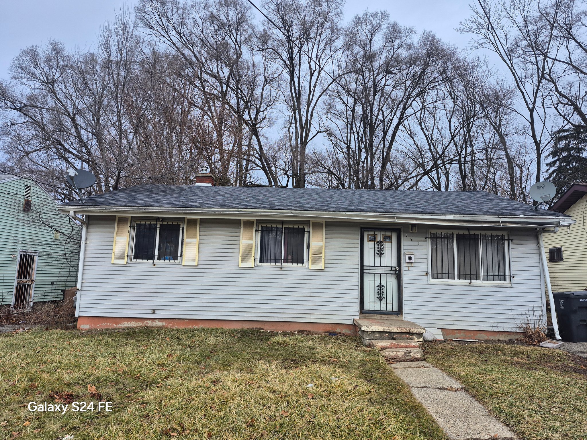 Flint House: 622 W York Ave