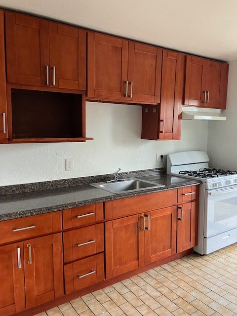San Pablo Apartment: 5405 Morrow Drive #11