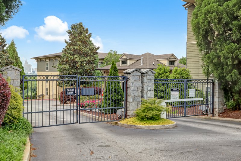 ATLANTA Condo: 1195 MILTON TER SE