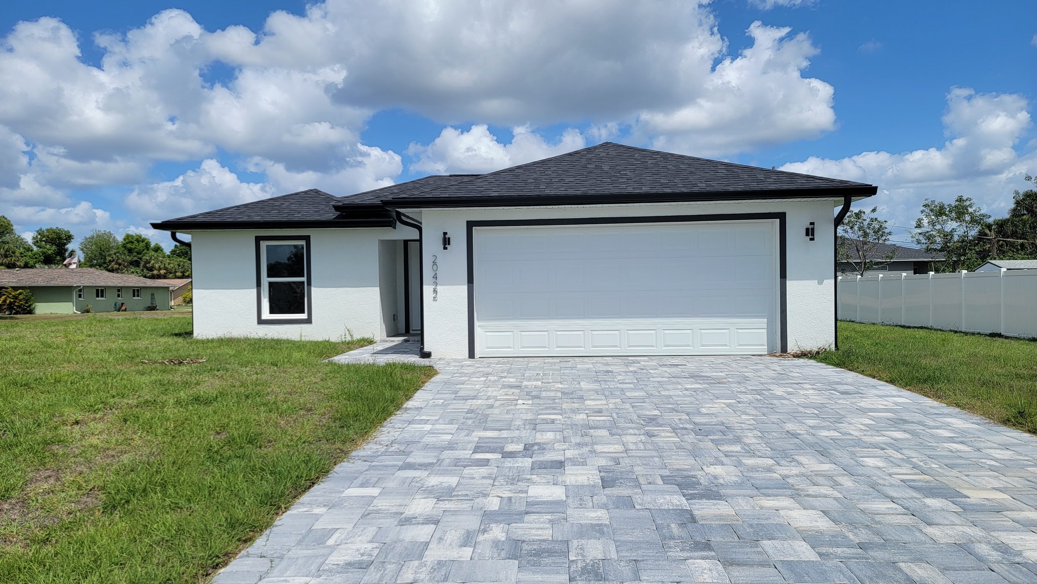 Port Charlotte House: 20422 Dial Ave