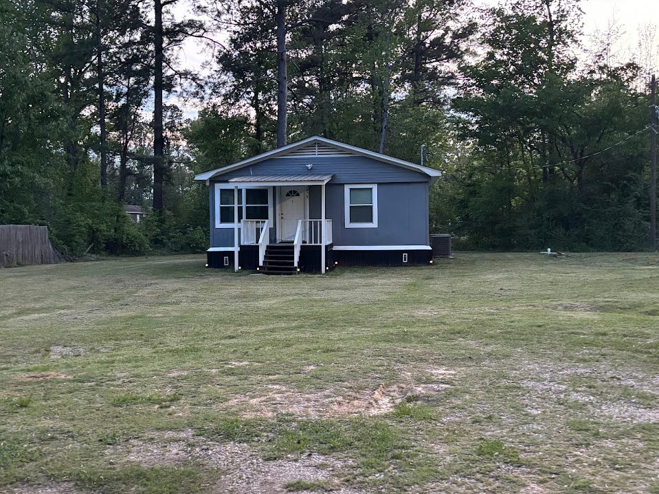 Marshall House: 2075 FM 2625