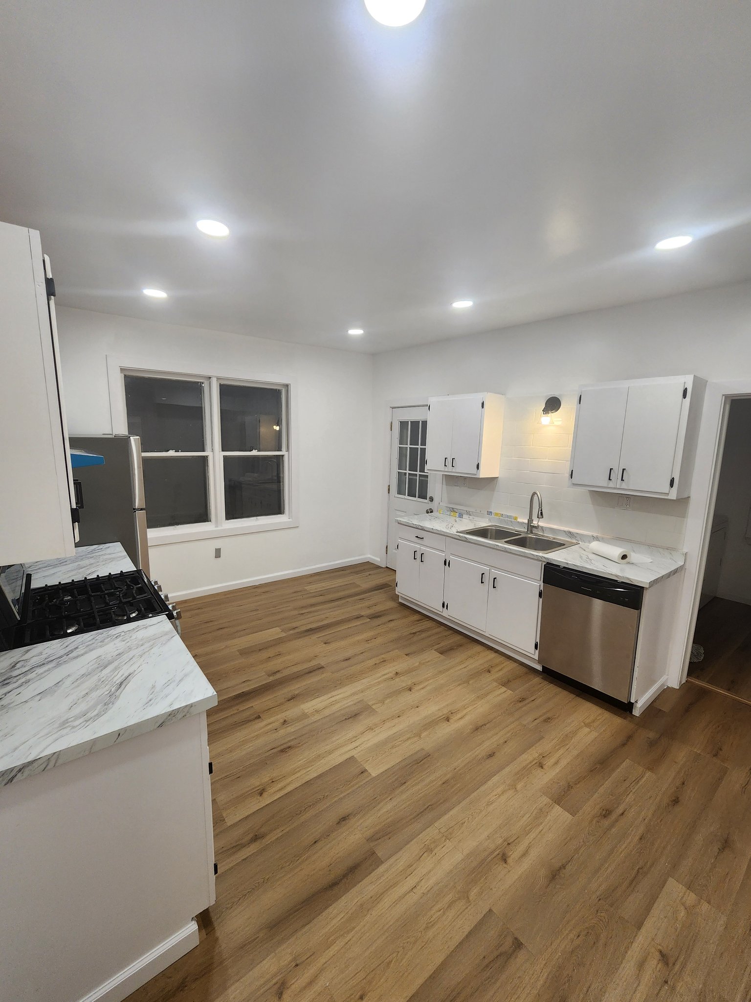 Wilkes Barre Multiplex: 27 Oak St