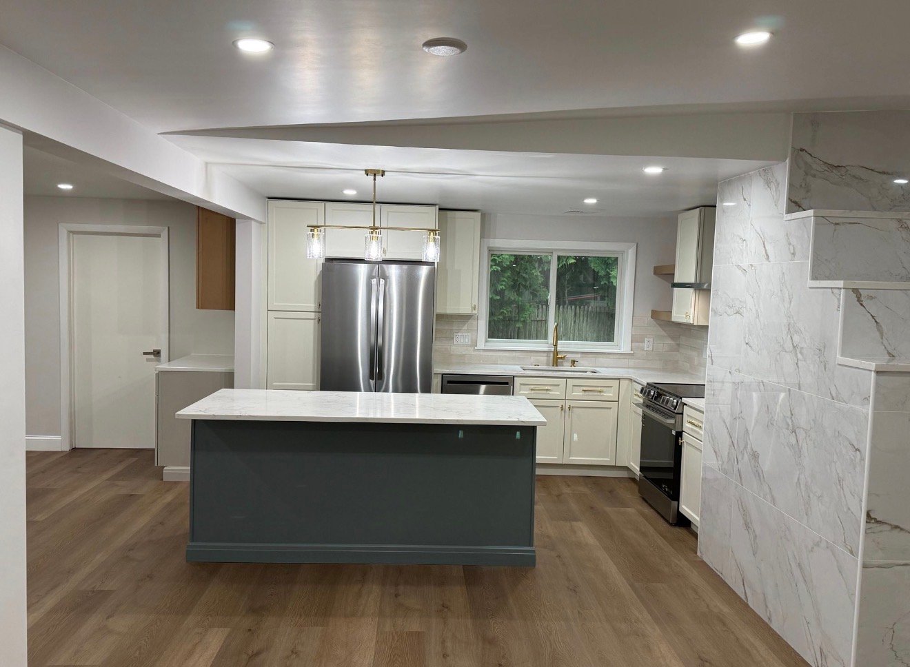 Framingham House: 36 Brownlea Rd