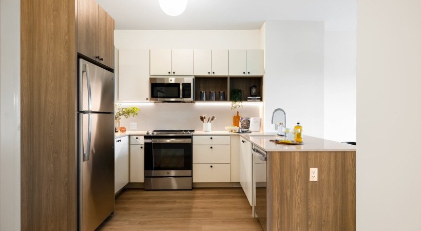 Jersey City Apartment: 215 Grove St