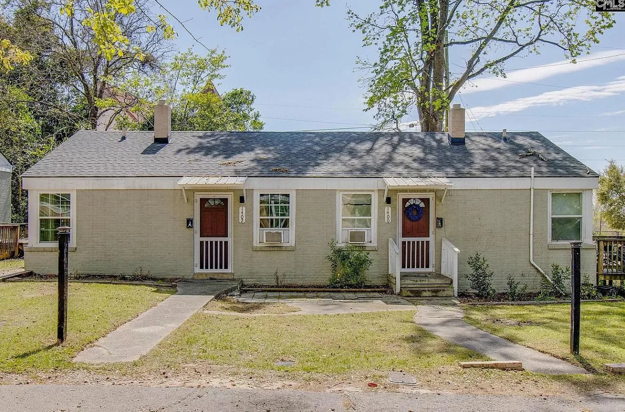 Columbia House: 1400 dreher st