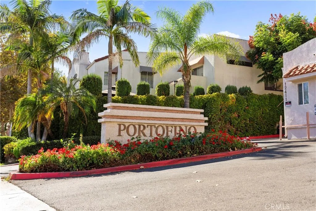 Pacoima Condo: 12411 Osborne St