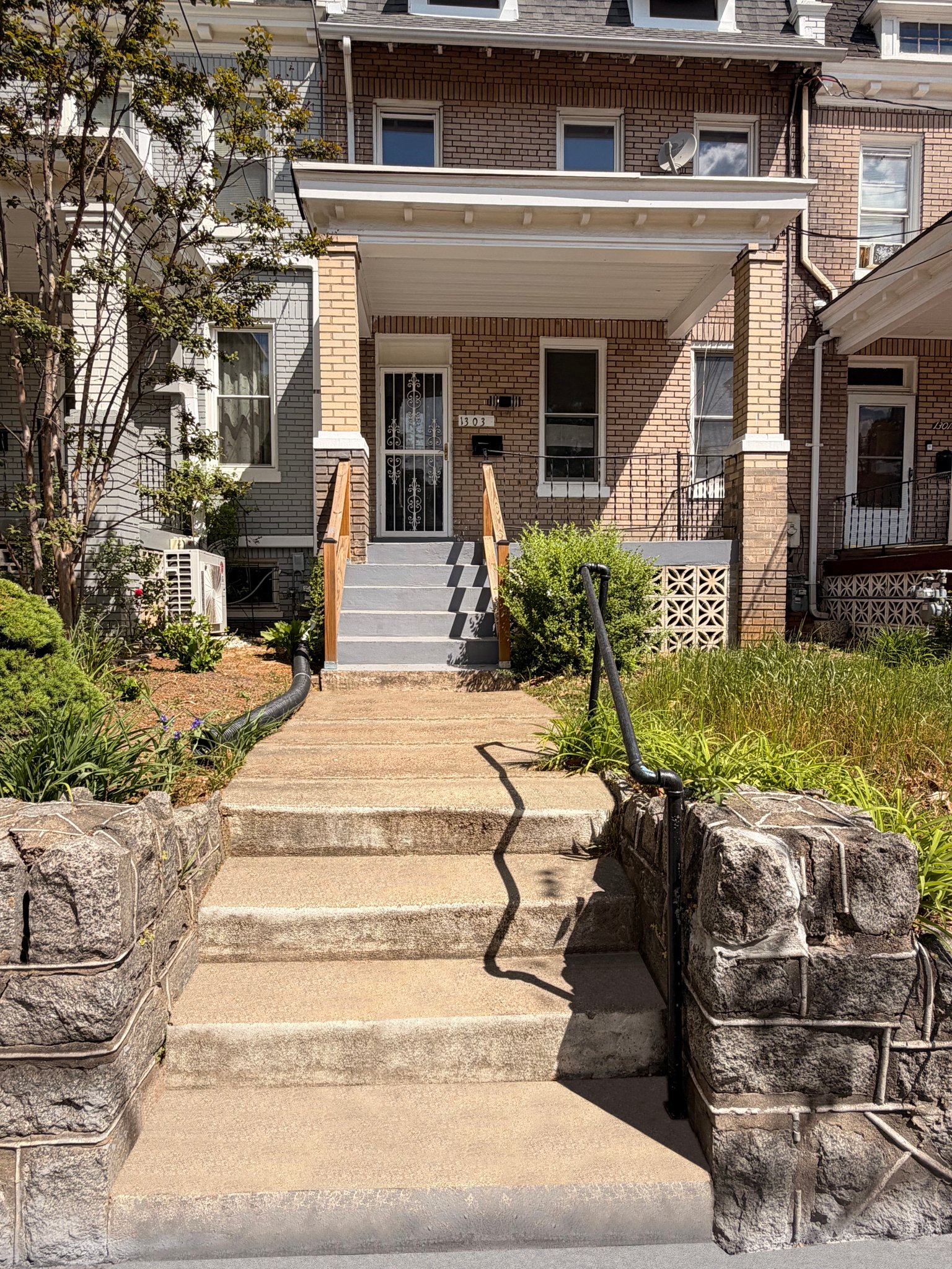 Washington Townhome: 1303 Kennedy St NW