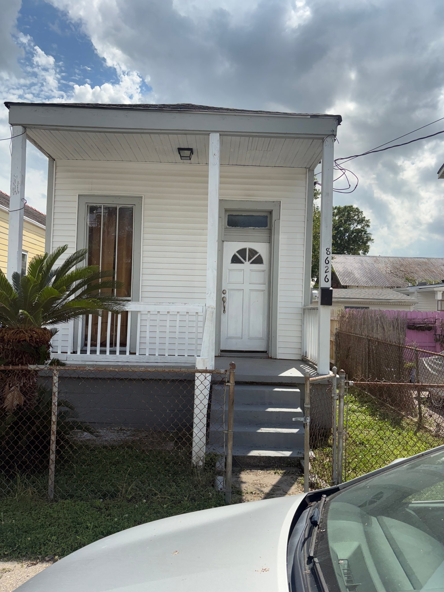 New Orleans House: 8626 Green St