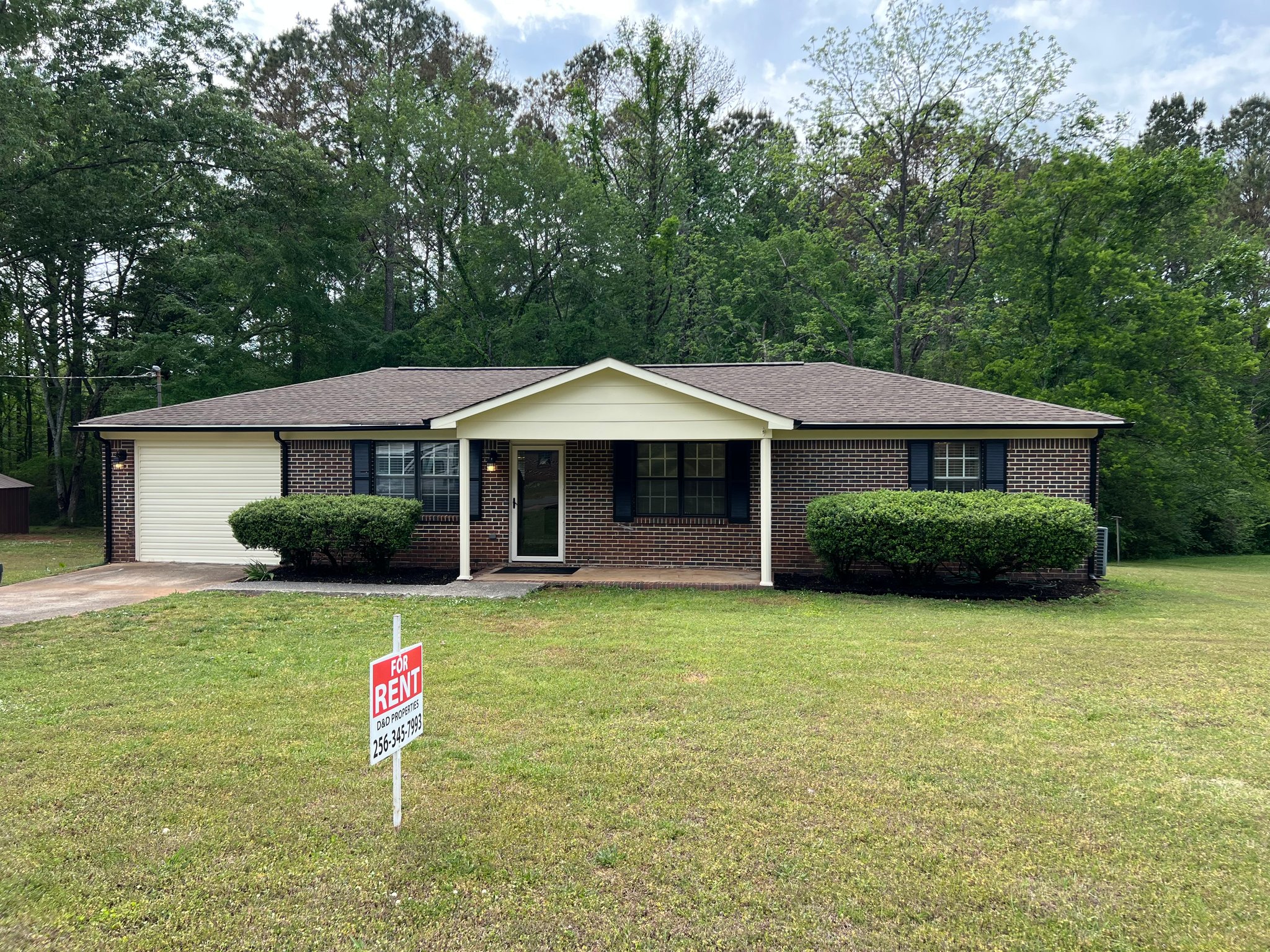 Scottsboro House: 455 Ruby Johnson Dr