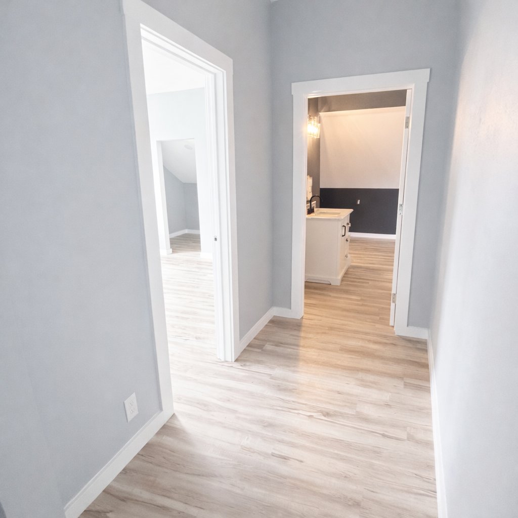 Richmond House: 522 S 8th St