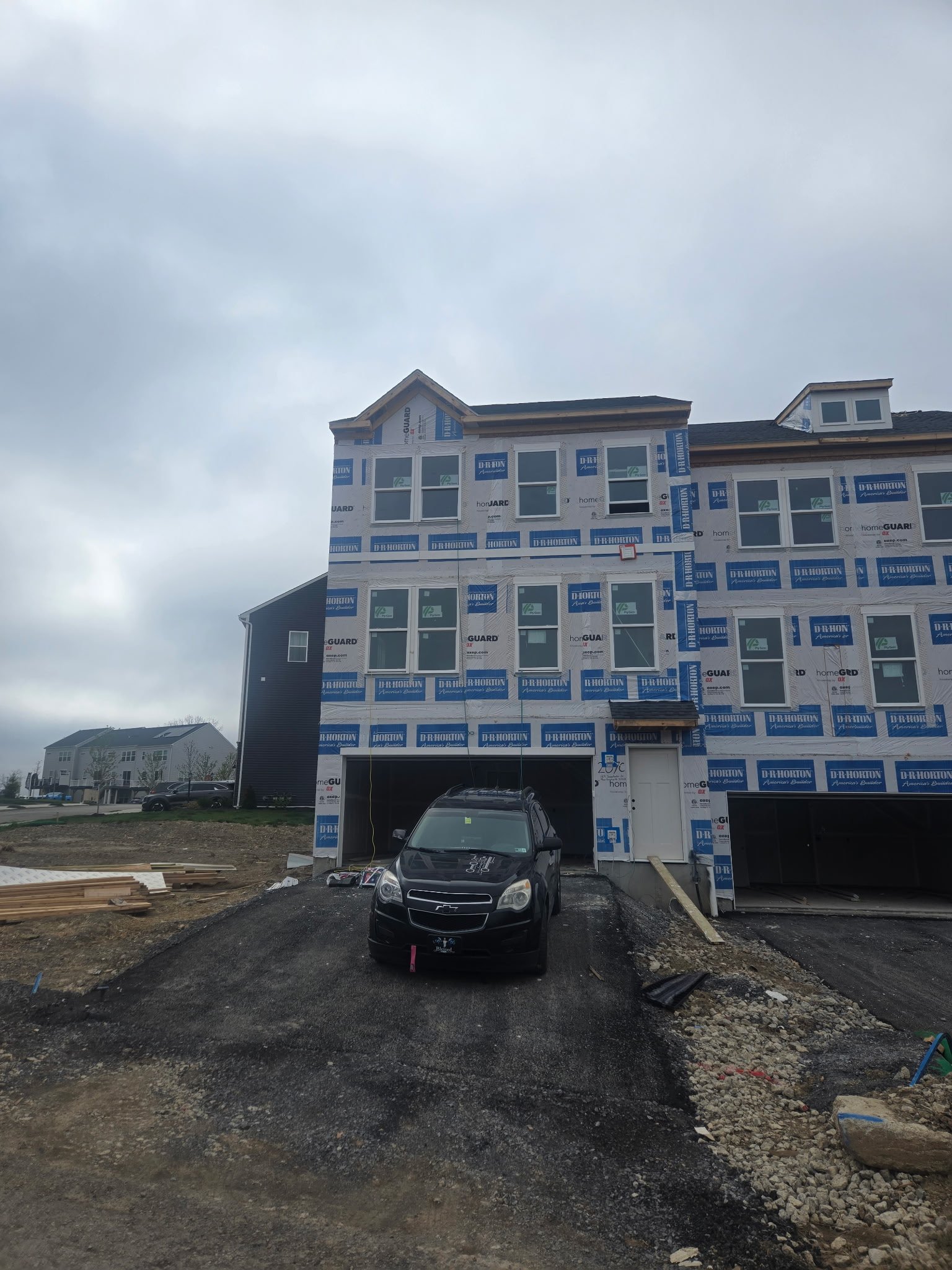 Moon Township Townhome: 164 sweetwater dr