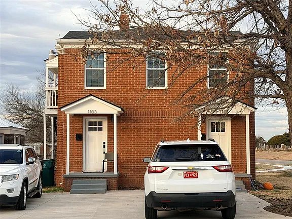Oklahoma City House: 1101 NW 27th St