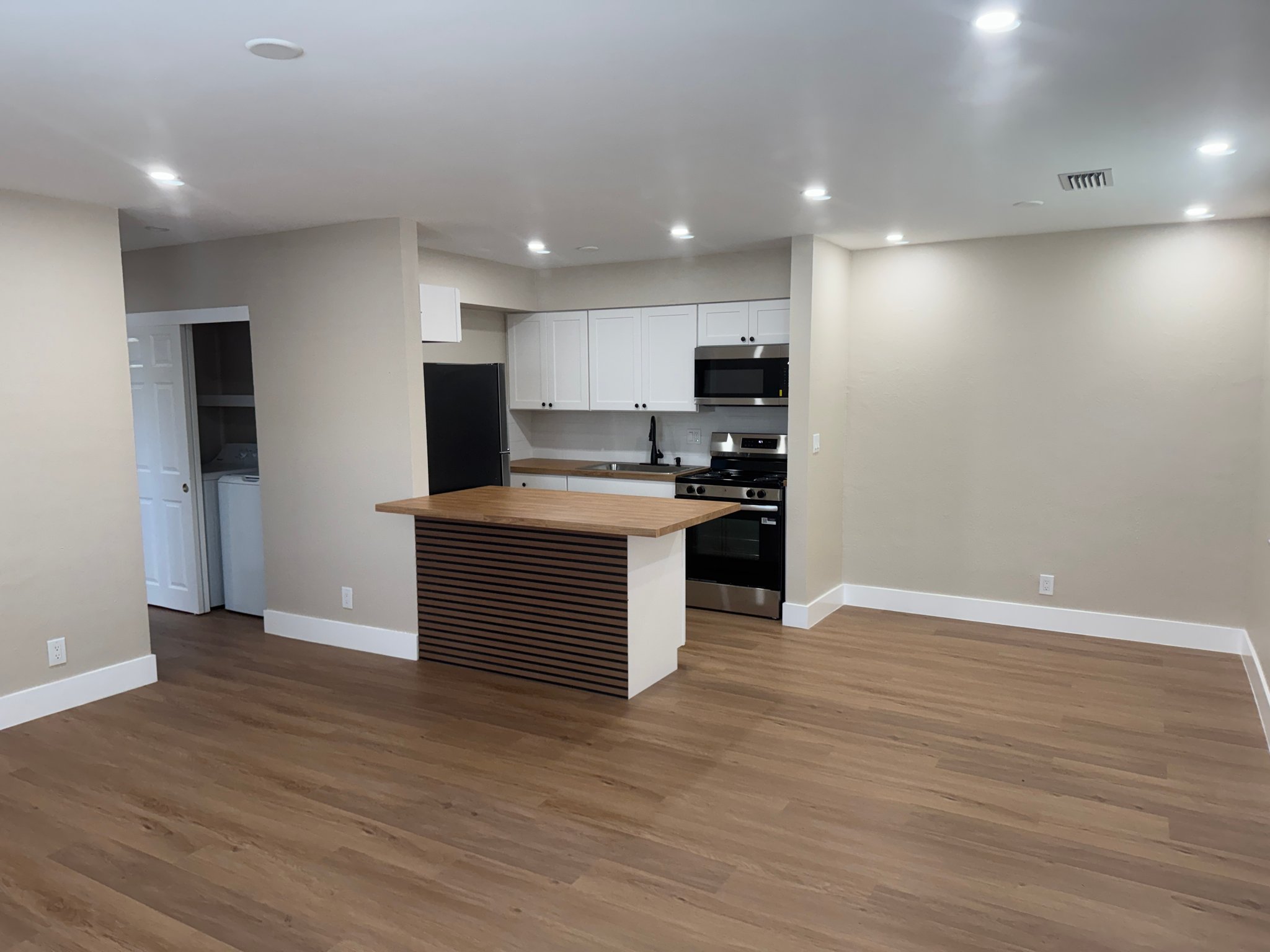 Tamarac Multiplex: 2267 NW 52nd CT