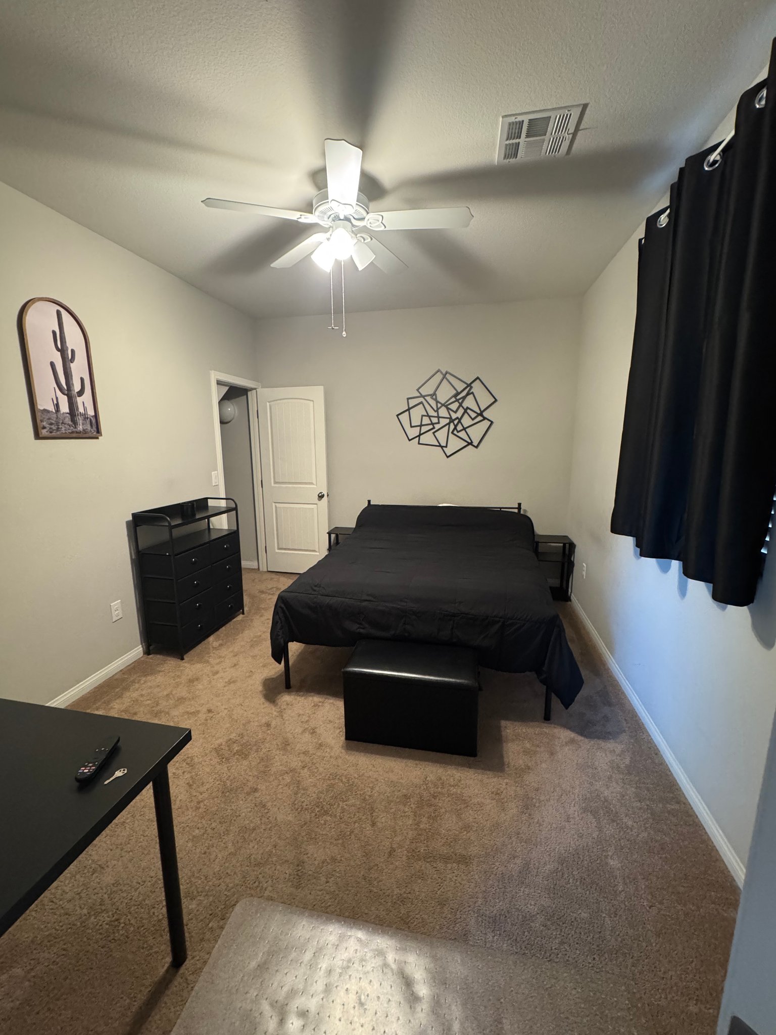 Las Vegas Single Room: 5686 Alta Peak Ct
