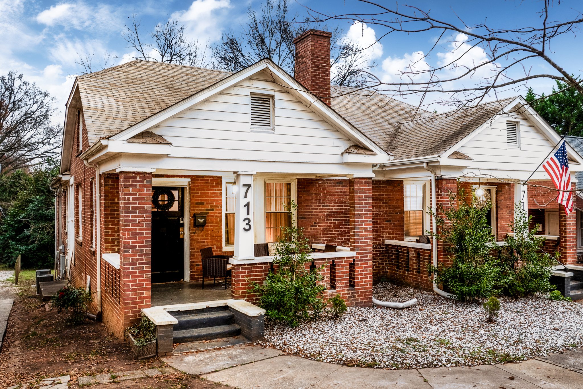 Charlotte House: 713 Grandin Rd